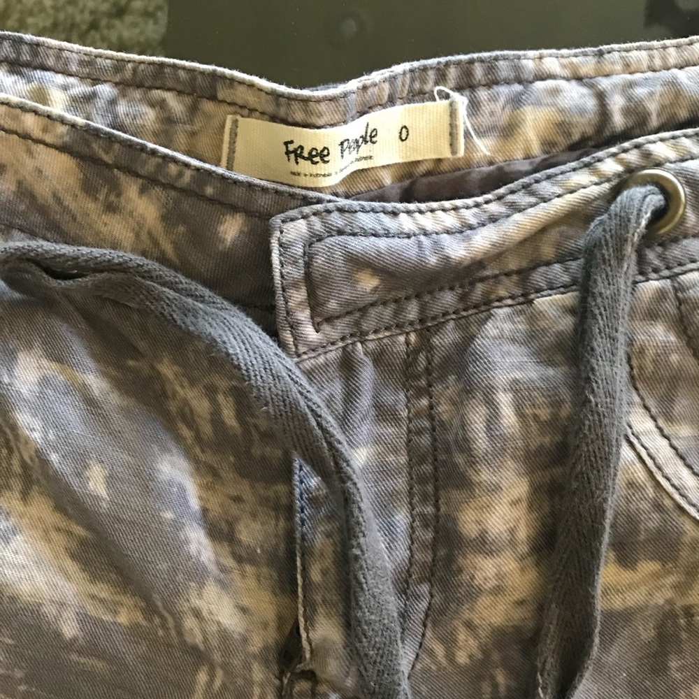 Free People shorts - Picture 3 of 4